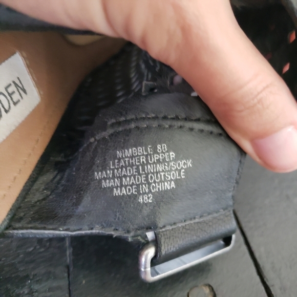 Steve Madden Nimbble Women's 8 Black Leather Perforated Sandals Heeled Open Toe - Picture 9 of 10